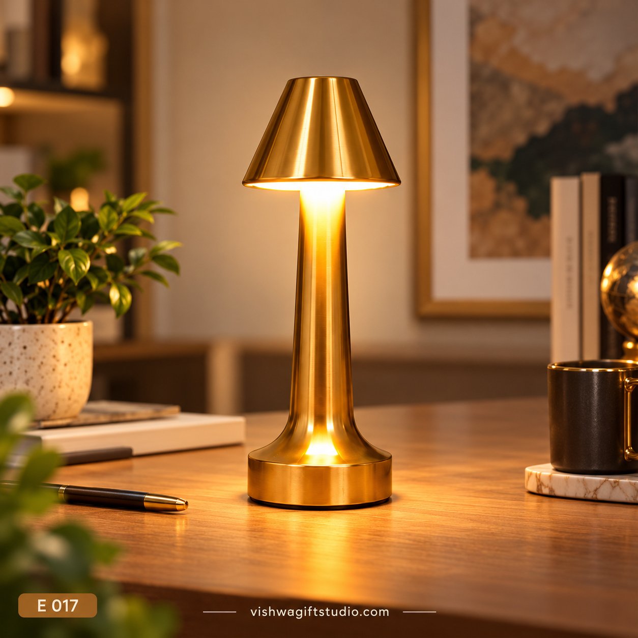 E017 Volture Metal Touch Table Lamp
