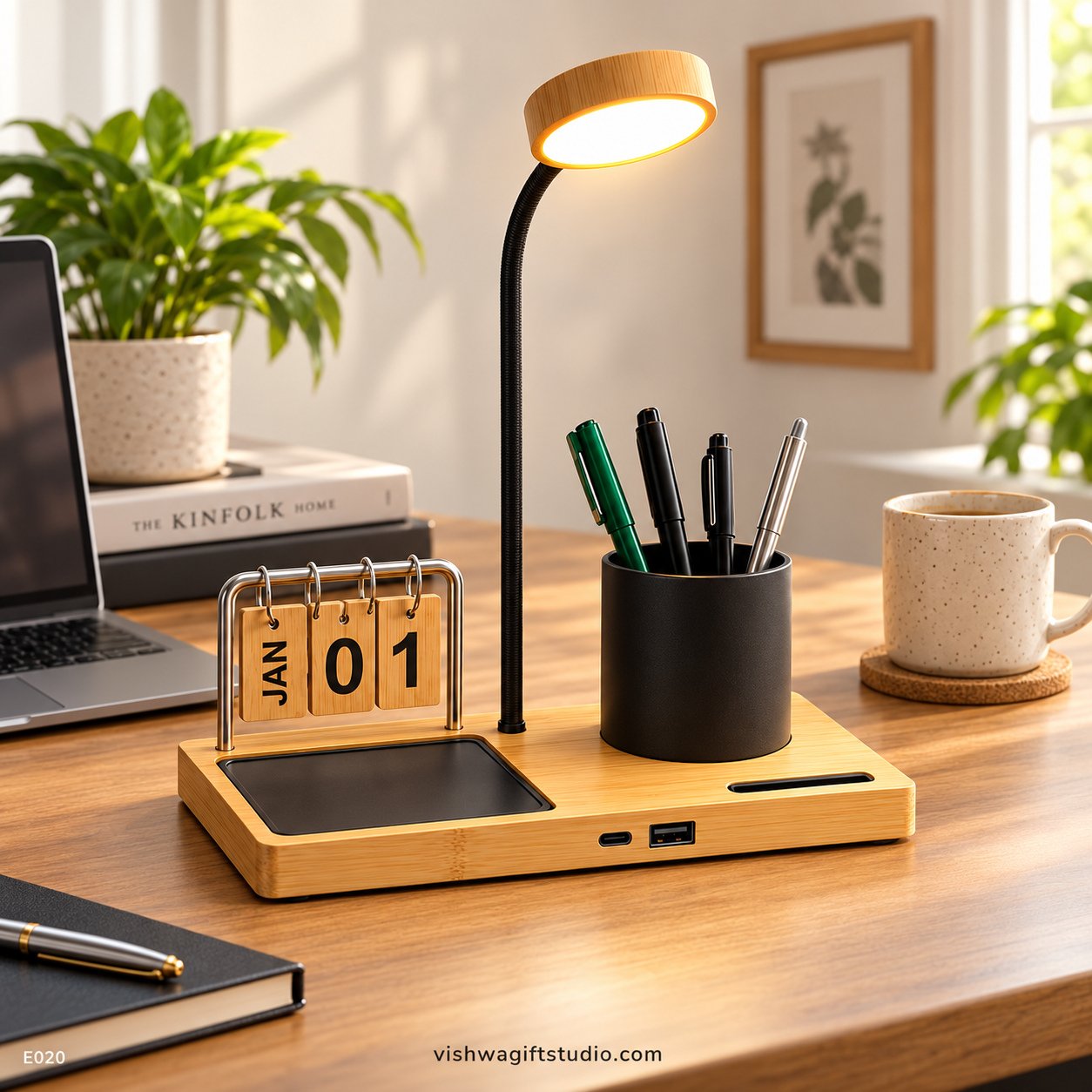 E020 Zendesk 6-in-1 Multifunction Desk Lamp